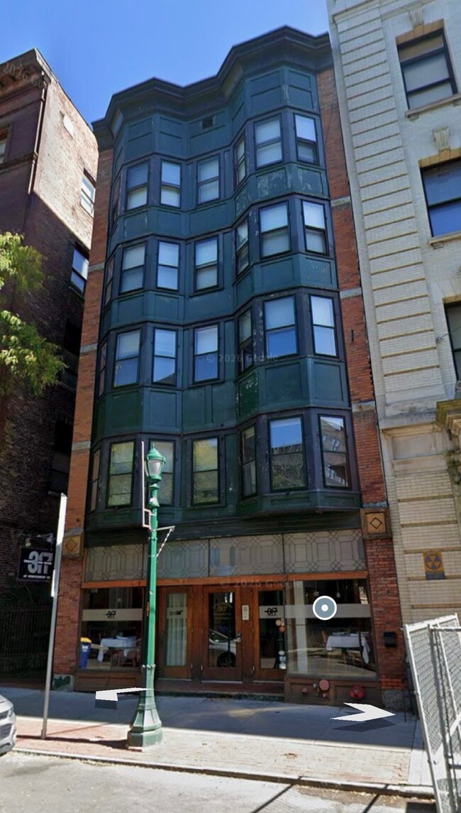 Photo - 319 Montgomery St Unit 4B