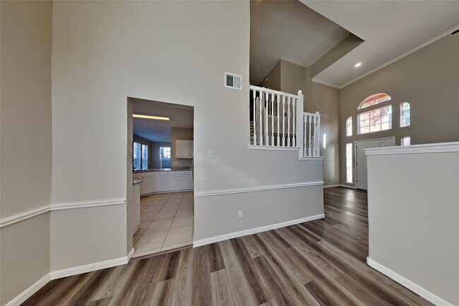 Photo - 9658 Therrell Dr