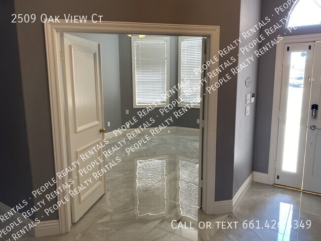 Photo - 2509 Oak View Ct