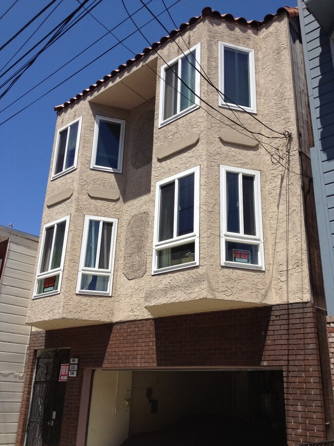 FRONT OF BUILDING - 338 Anza St Unit 338