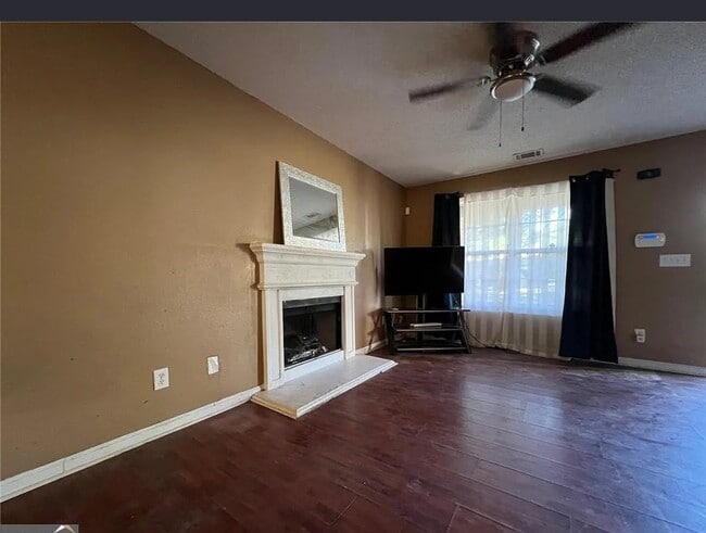 Photo - 3955 Cypress Pointe Dr