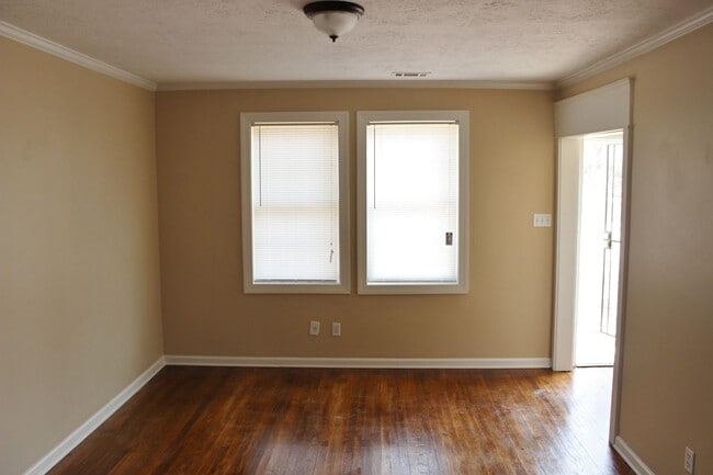 Photo - 1235 Dyer Pl