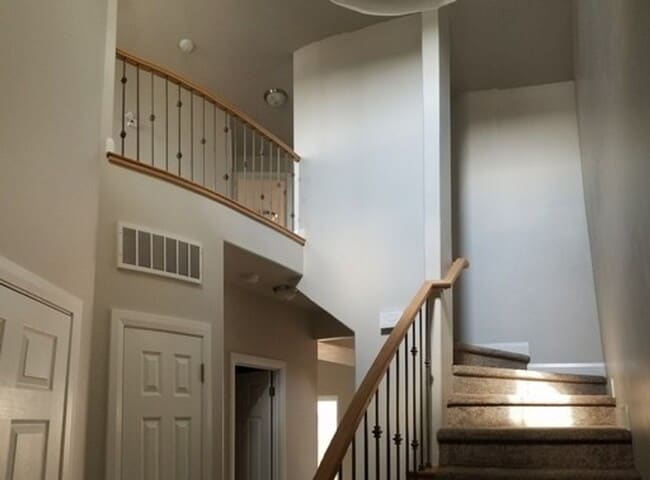 Photo - Move In Discount -3 bed 2.5 bath - Newer townhome in the heart of Cedar City