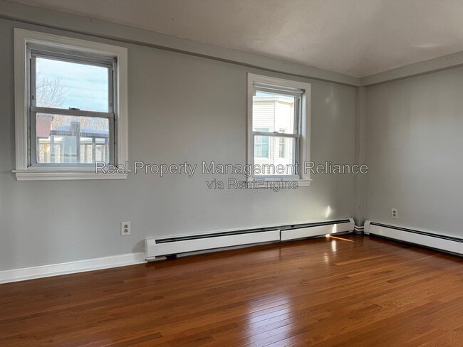 81 Cabot St Unit 3r