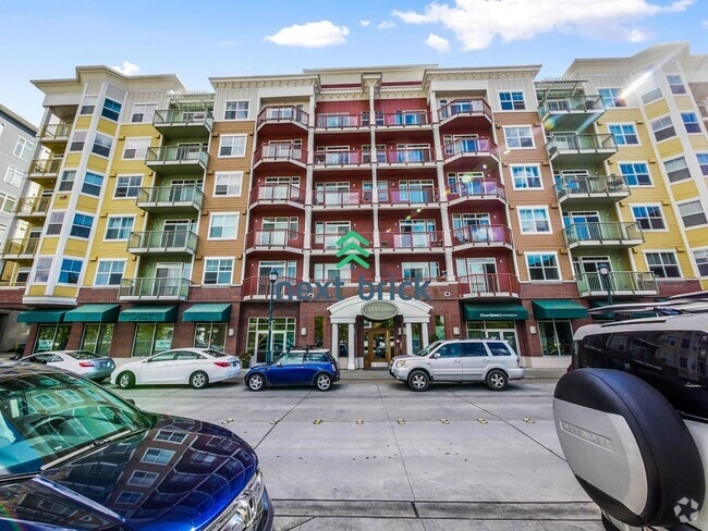 Building Photo - 1 Bed and 1 Bath Stunning Redmond DT Condo...