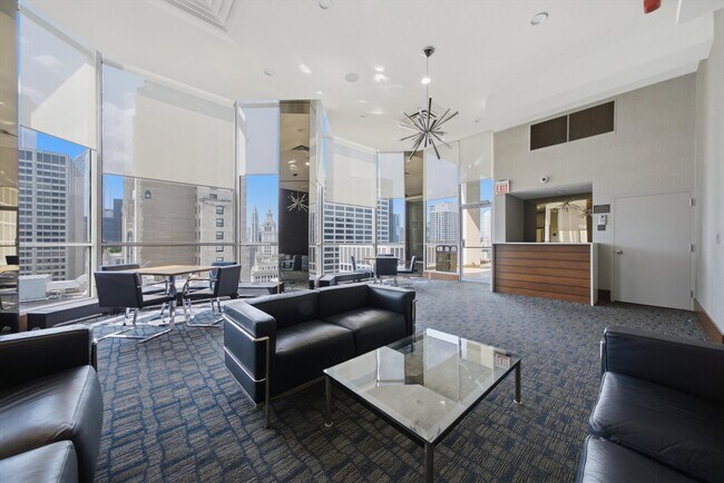 Photo - 535 N Michigan Ave