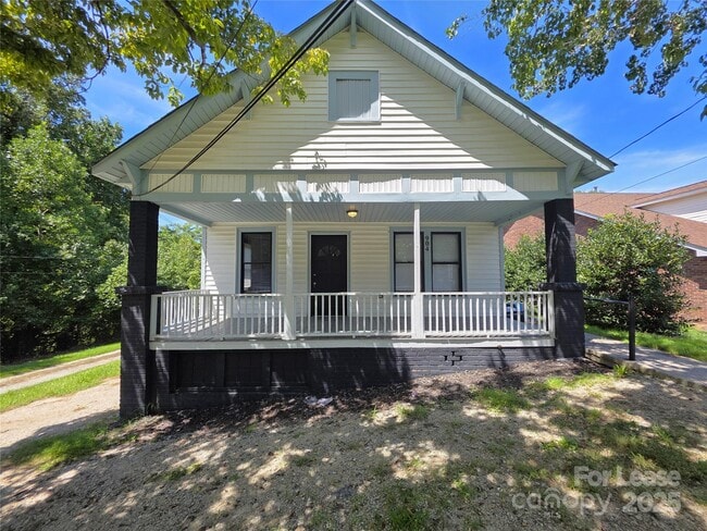 Building Photo - 904 S Salisbury Ave Rental