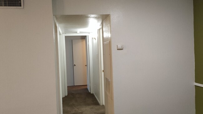 Photo - 16303 Lyons School Rd Unit 402