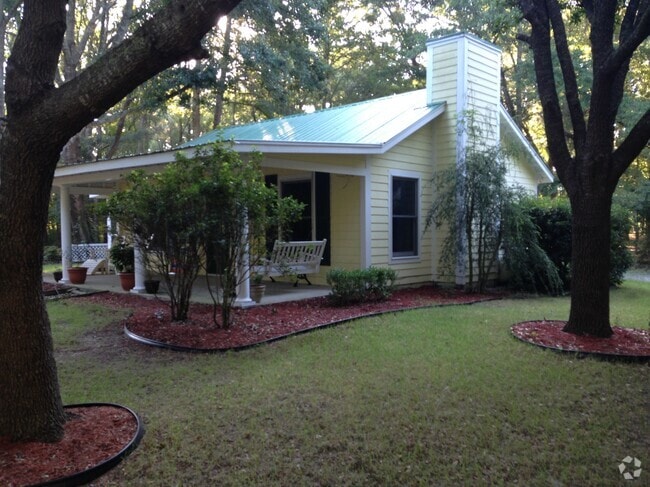 Building Photo - 2595 Bohicket Rd Rental