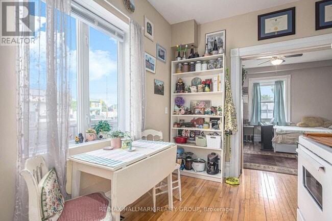 Photo - 1308 Shillington Ave Unité 2