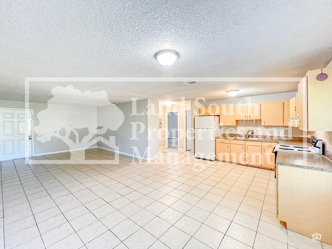 Photo - 1222 Taylor St