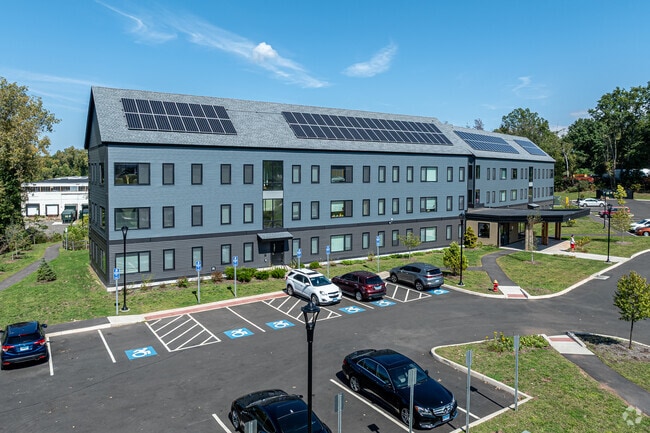 Cedar Pointe - Cedar Pointe