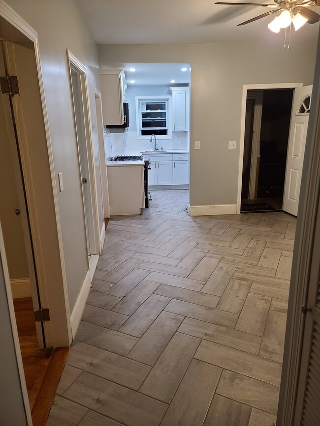 69 Langdon St Unit Apt 1 Providence, RI