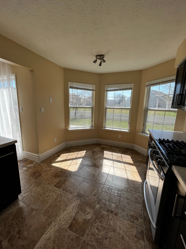 Photo - 9240 Crossing Dr