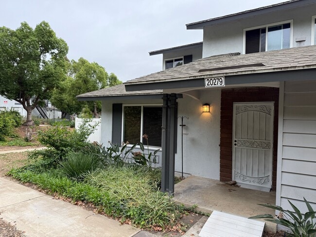 Building Photo - 20279 Green Hill Ln