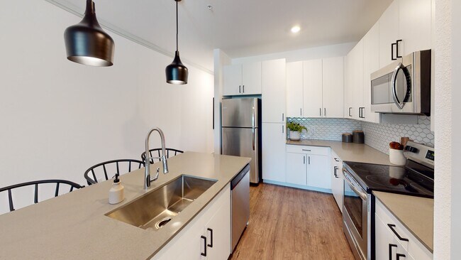Photo - The Prospector Modern Apartments