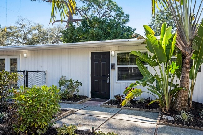 2213 Wason Rd Unit MAVE 2213 Wason Road 2 bedroom 1 bath Unit 1