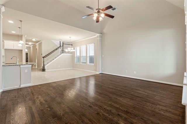 Photo - 1122 Alpine Dr