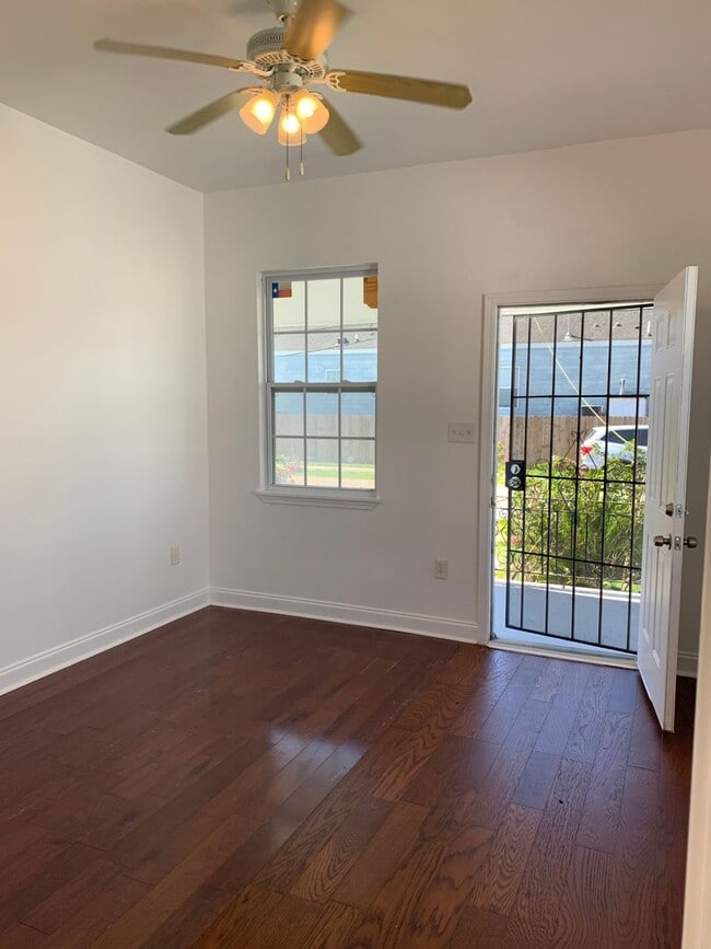 Photo - 8809 Colapissa St Unit 8811 Colapissa St.