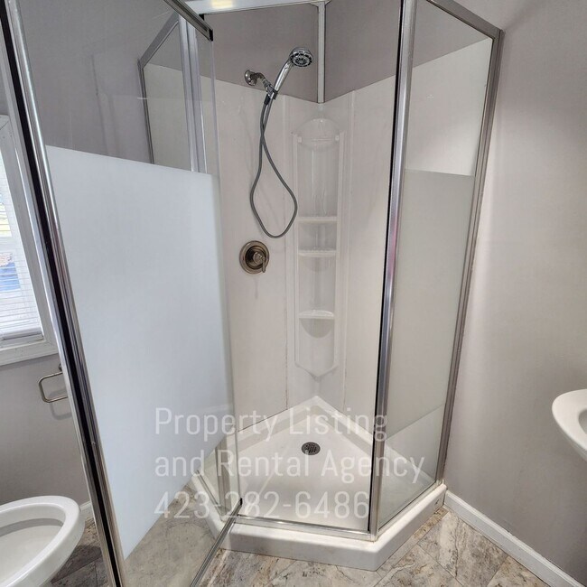 One Floor 4 Bedroom, Elizabethton Rental House Rental in Elizabethton