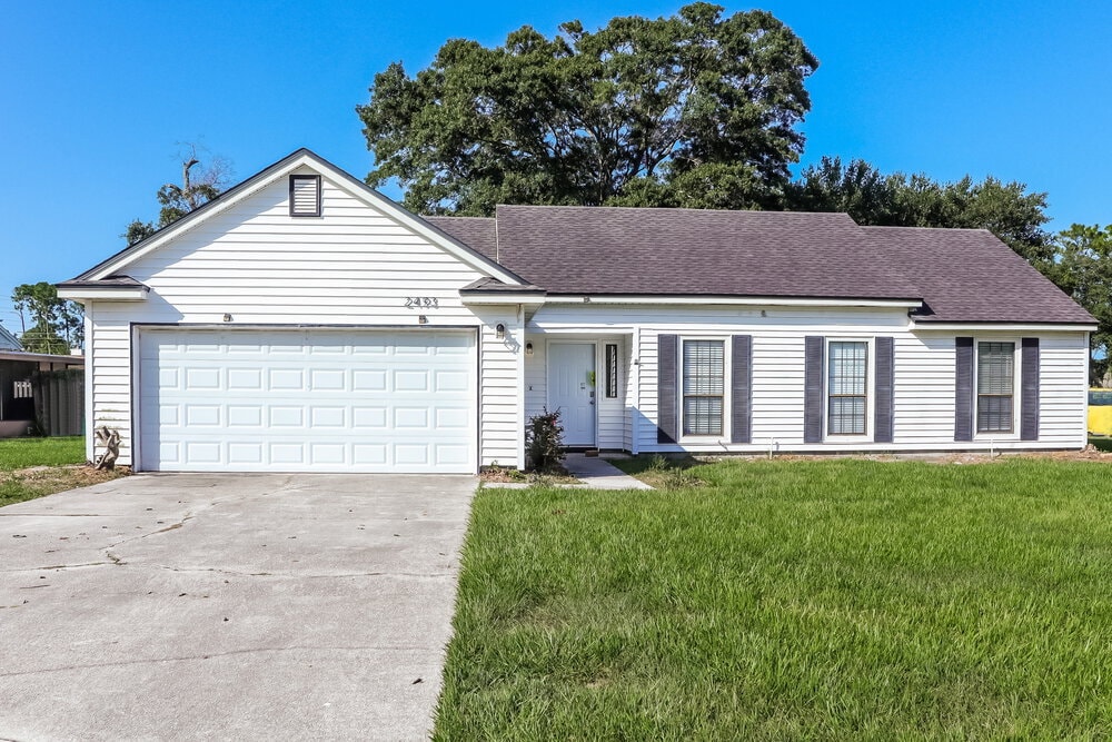 Photo - 2493 Bluffton Dr