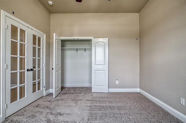 Photo - 330 Sweetspire Dr