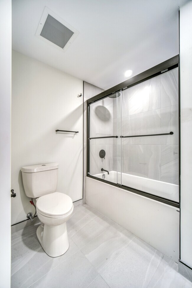 Photo - 5415-5415 Cogswell St Unit 203