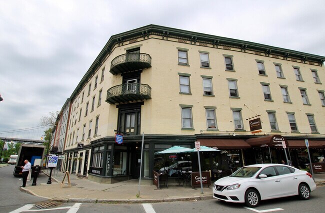 11 Broadway