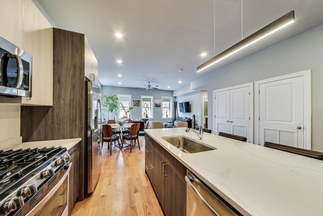 Photo - 5117 S Kenwood Ave Unit 203