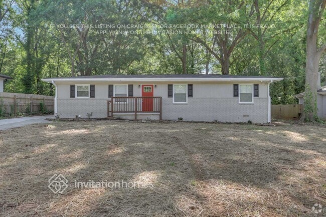 Building Photo - 2922 Meadowview Dr SE Rental