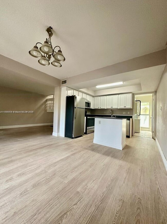 Photo - 622 SW 1st St Unit 622