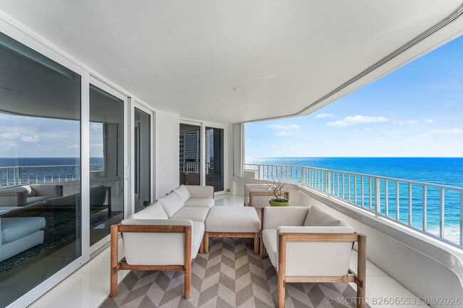 Building Photo - 500 S Ocean Blvd Unit 1504