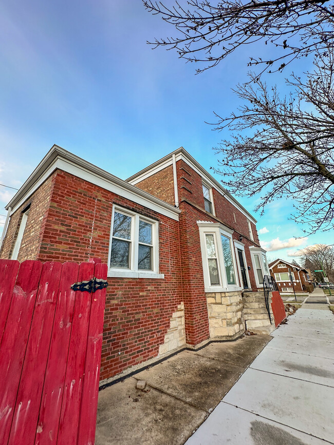 Photo - 6058 S Richmond St