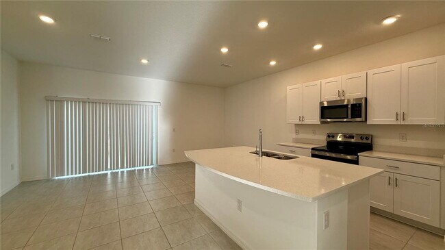 Photo - 3006 Canary Ave