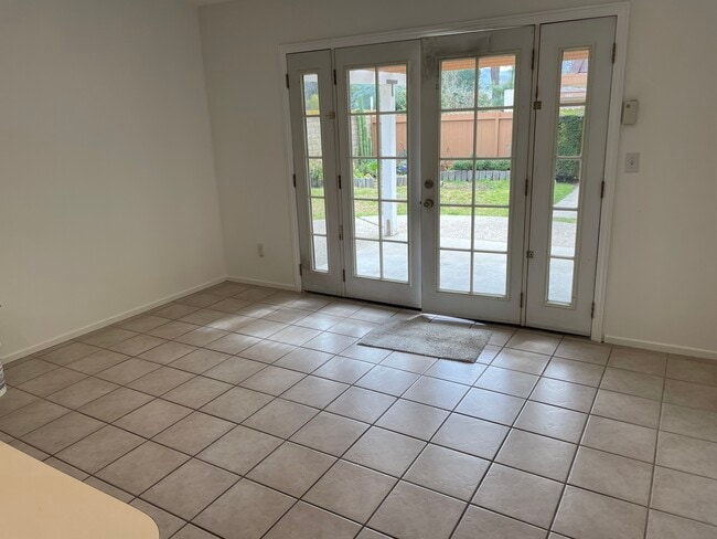 Photo - 4150 Lake Harbor Ln Unit 4150 Lake Harbor Ln.