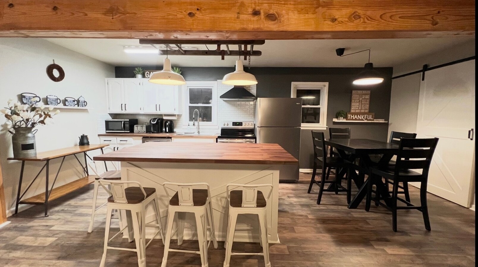 Photo - 5721 McDaniel Dr