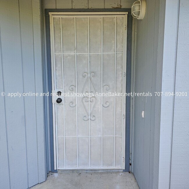 Photo - Exquisitely Updated Condo - Must See Unit A