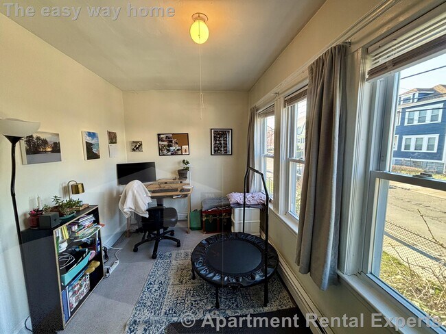 Photo - 23-25 Bonner Ave Unit #1 Unit #1