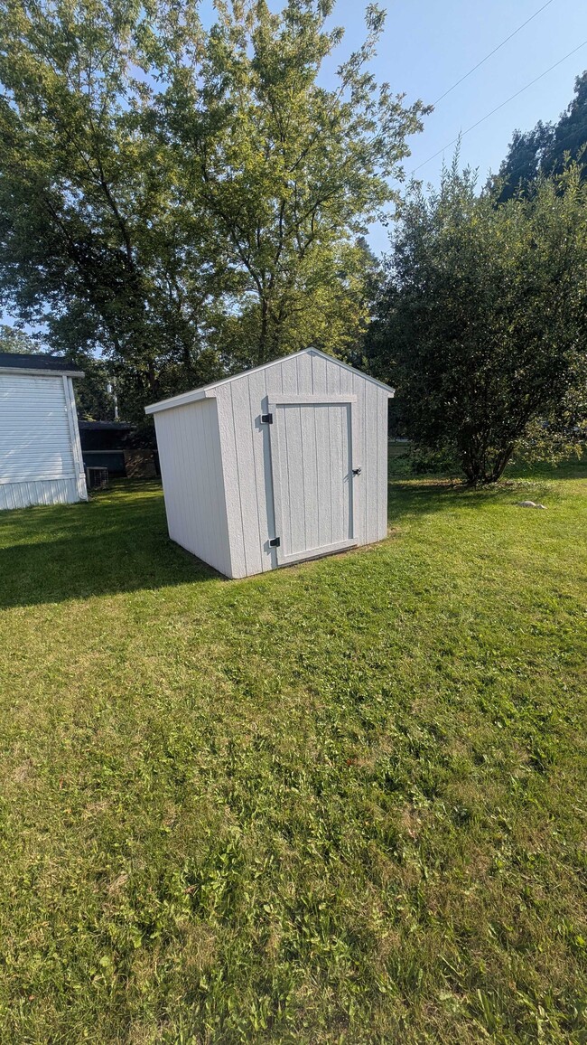 Photo - 9383 Evergreen Dr