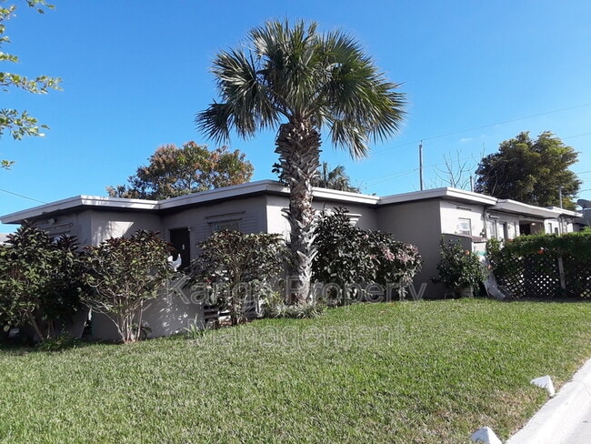 Building Photo - 1497 W 34th St Unit #2B