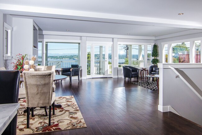 Photo - 4Bd/3.5Ba Seattle Home