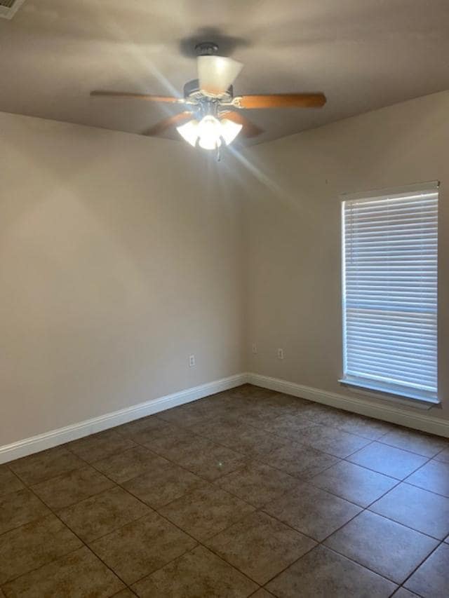 Photo - 47165 Krogen Kove Loop