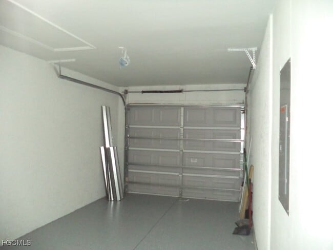 Photo - 6062 Laurelwood Dr