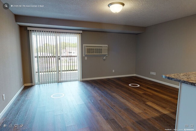 Photo - Lakeview Apartments