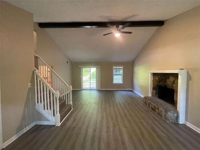 Photo - 55 Hunt Ridge Dr