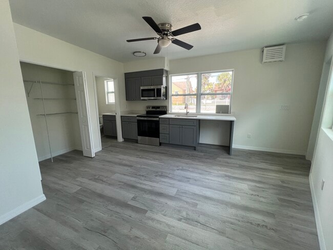 Photo - 219 S Grandview Ave