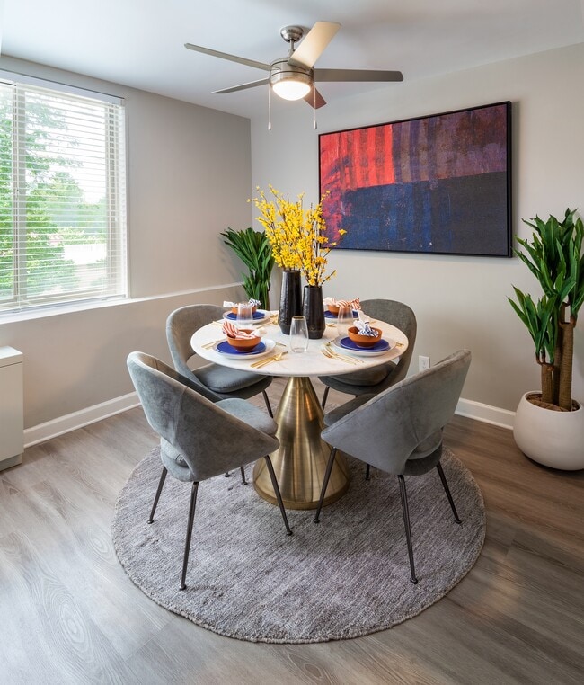 Dominion Plaza Apartments For Rent in Arlington, VA