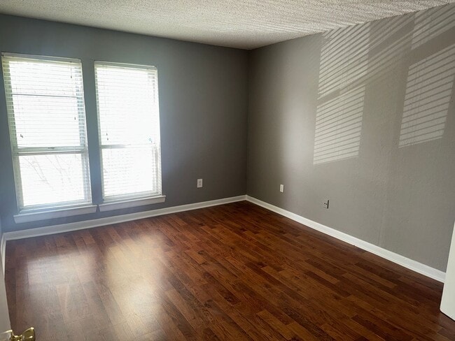 Photo - 6747 Quail Hollow Ct
