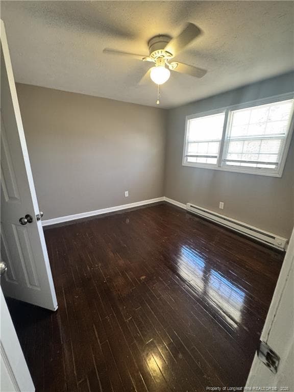 Photo - 1922 King George Dr