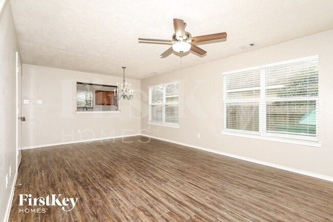 Photo - 1442 Natural Pine Trail